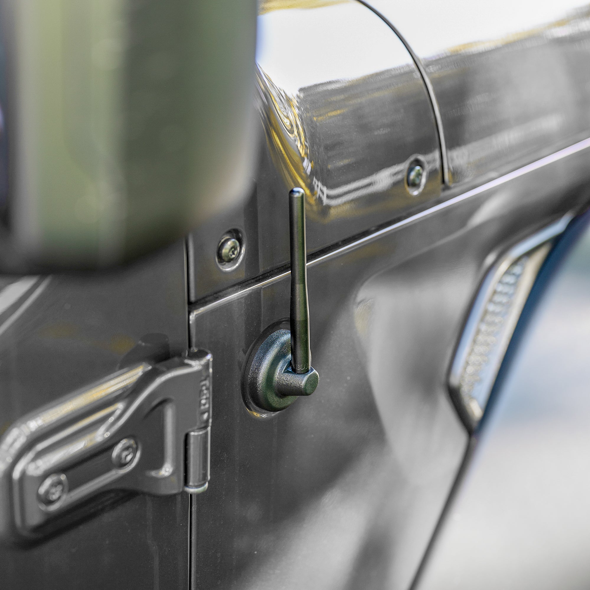 Perfect-Fit Stubby Antenna | Jeep Wrangler & Gladiator (2007-2023)
