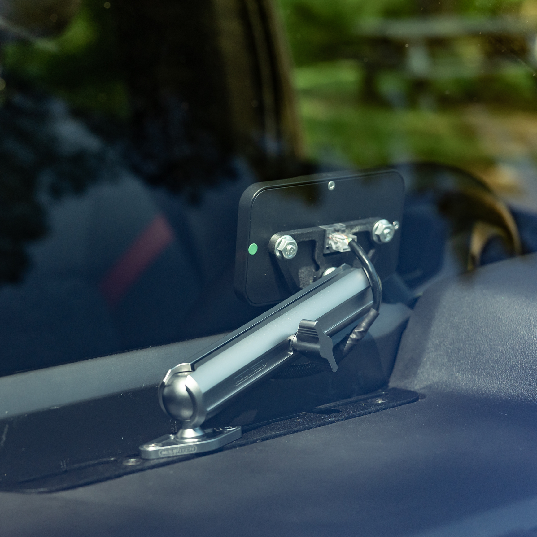 Dash Mount | Chevrolet Colorado & GMC Canyon (2023+)