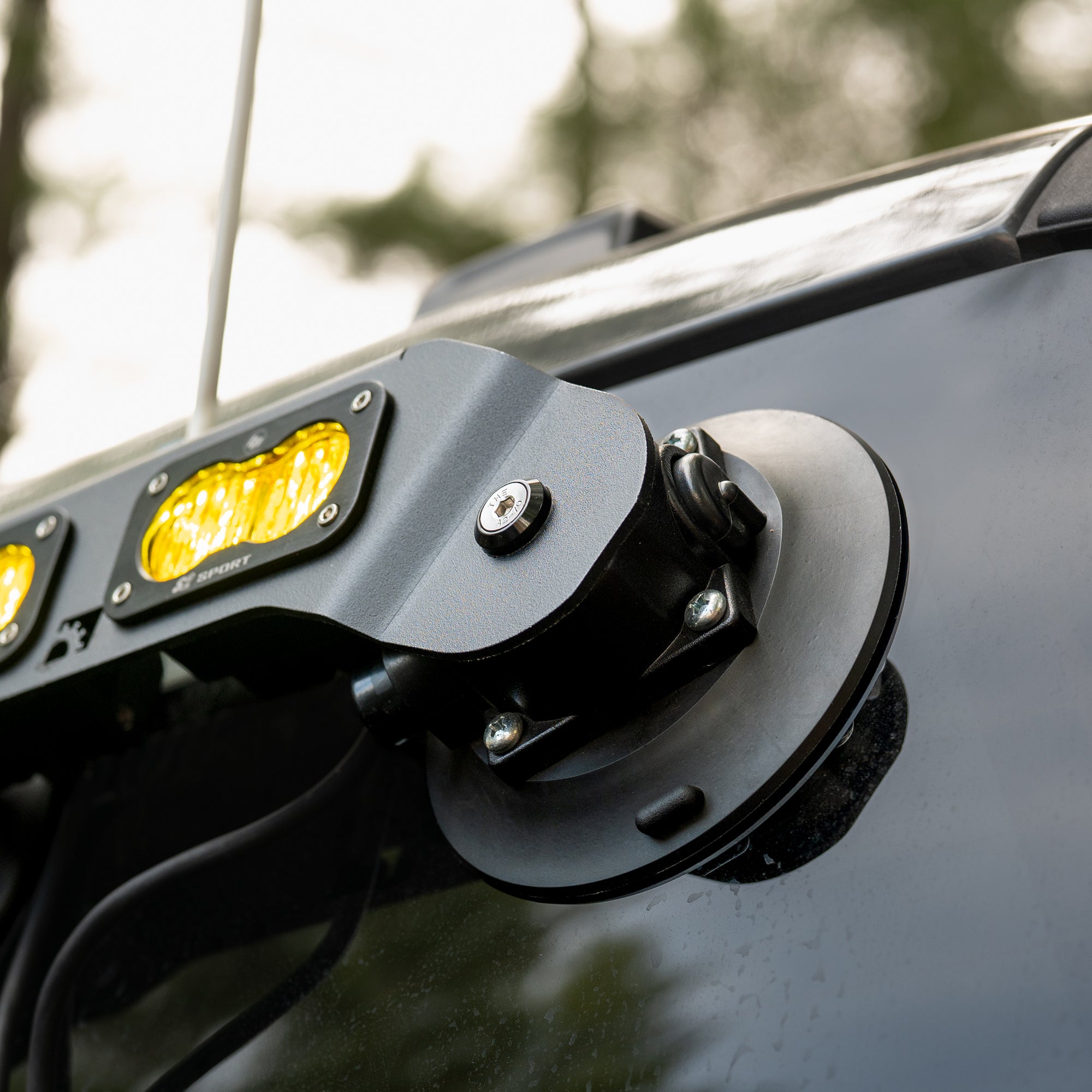 Universal Dual Chase Light Kit - Suction Mount