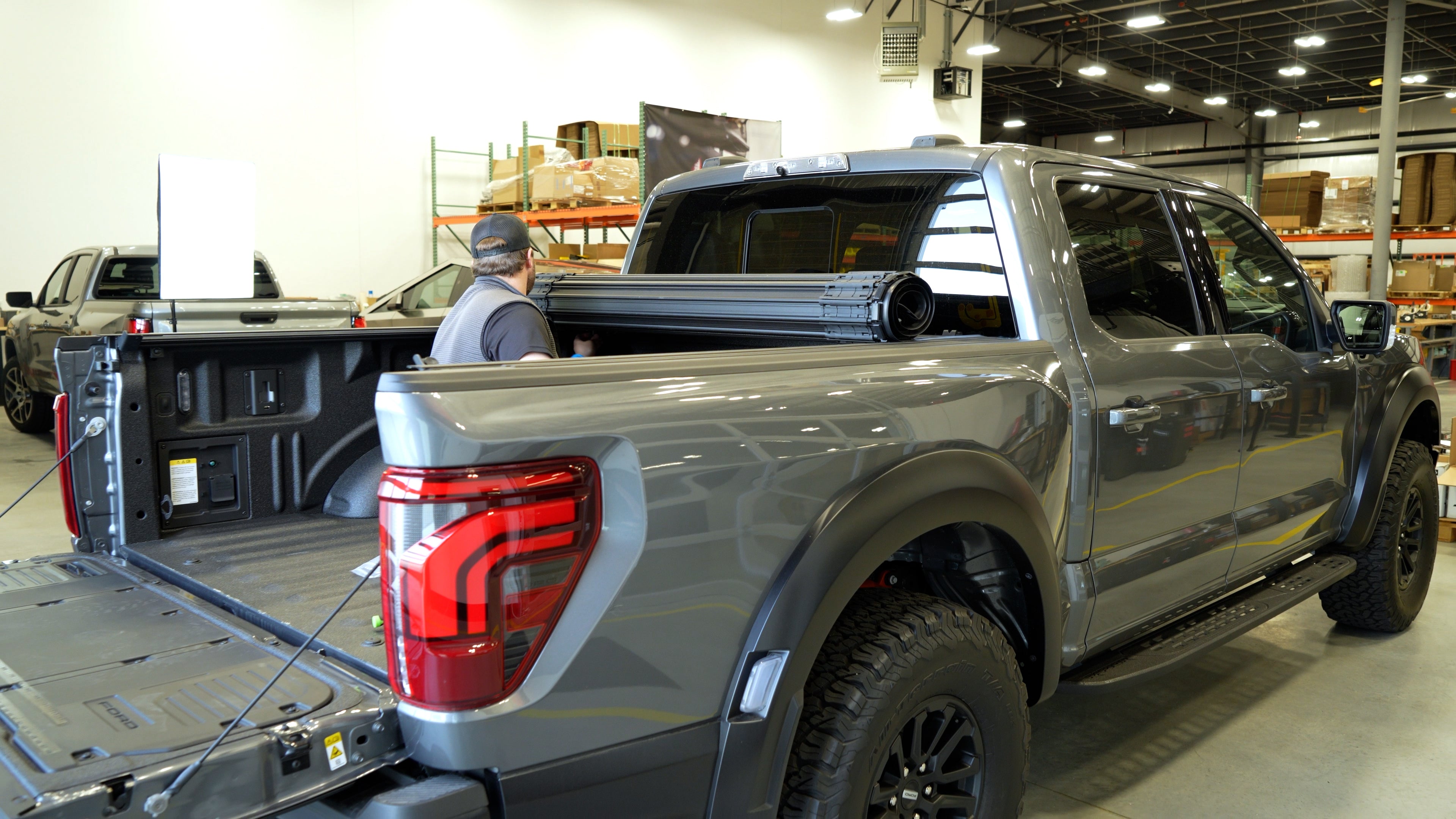 Installing Revolver X4s + Vinyl on the Raptor