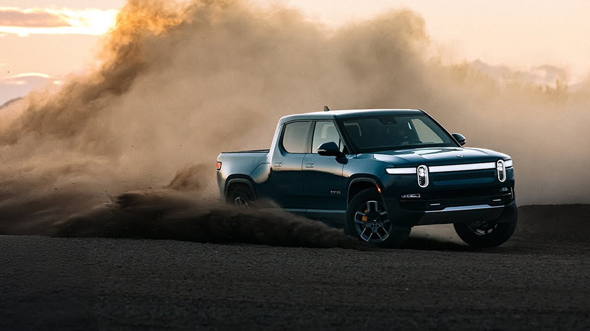 Rivian R1T (2022+)