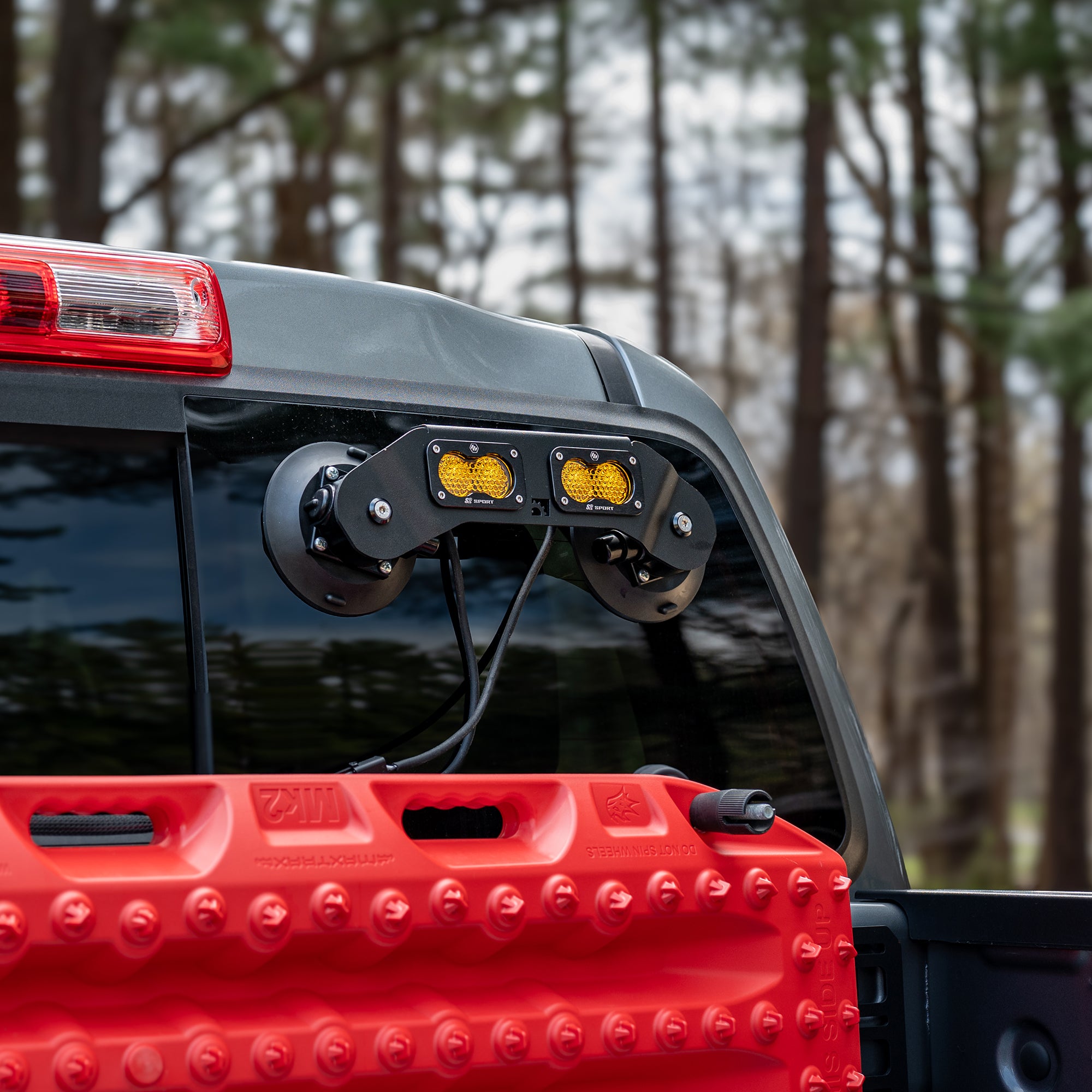 Universal Dual Chase Light Kit - Suction Mount