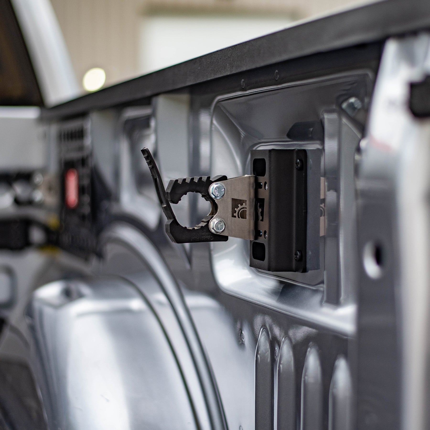 Boxlink Replacement Mounting Plates | Ford F-150, Super Duty & Raptor (2015+)
