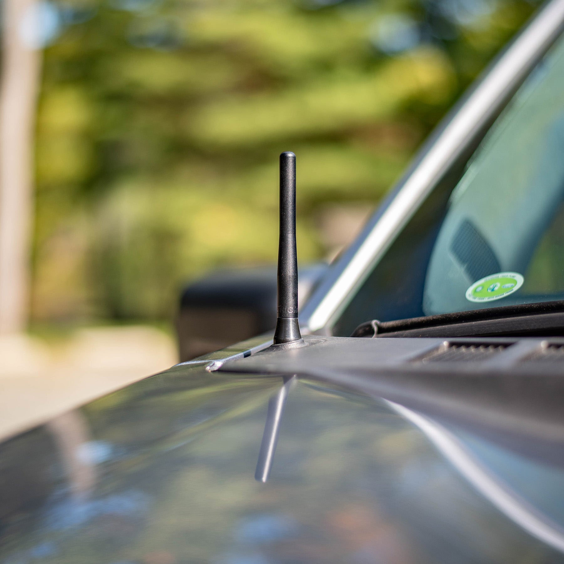 Perfect-Fit Stubby Antenna |  Ford F-150/Raptor (2021+), Super Duty (2022+), Bronco (2021-2023)